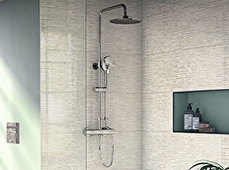 Colonnes de douche avec mitigeur